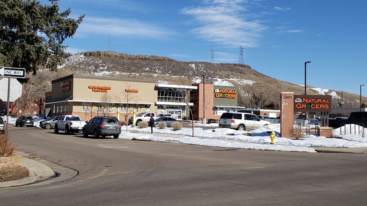 Photo of Outdoor in Golden