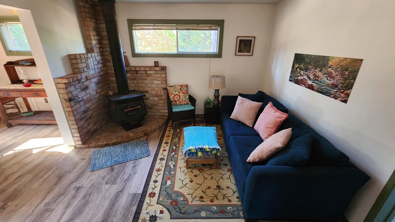 Photo of Livingroom in Grass Valley