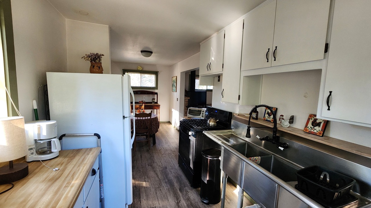 Photo of Kitchen in Grass Valley