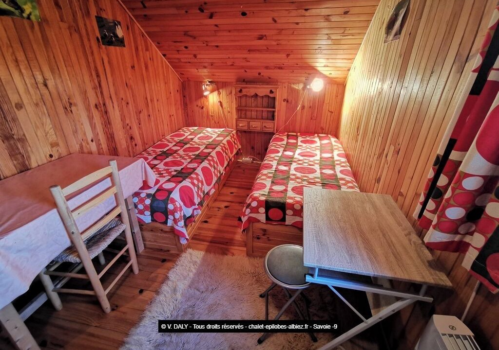 Photo of Bedroom in Albiez-le-Vieux