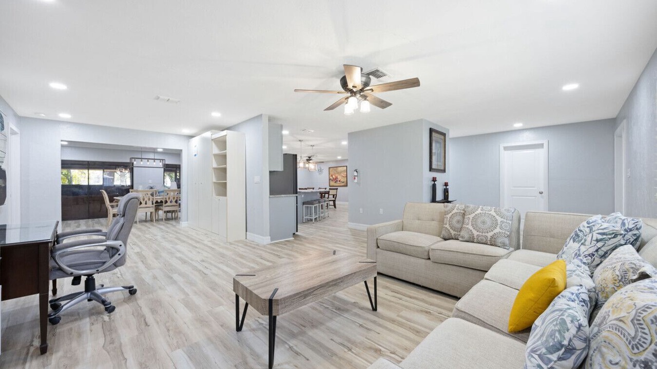 Photo of Bedroom in Fort Myers Shores