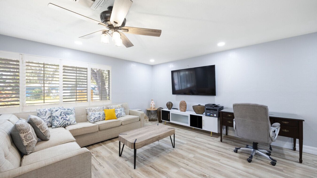 Photo of Bedroom in Fort Myers Shores