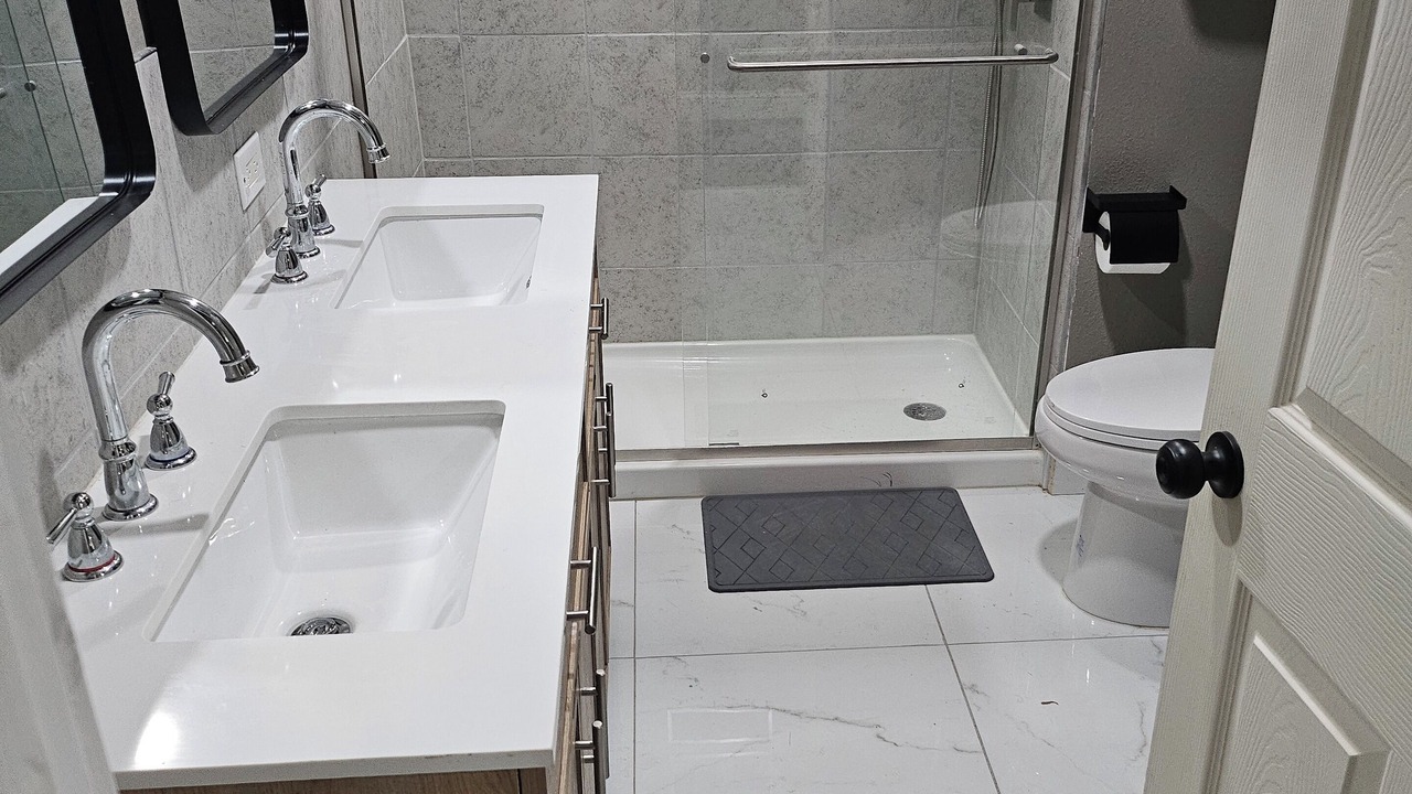 Photo of Bathroom in Cedar Crest