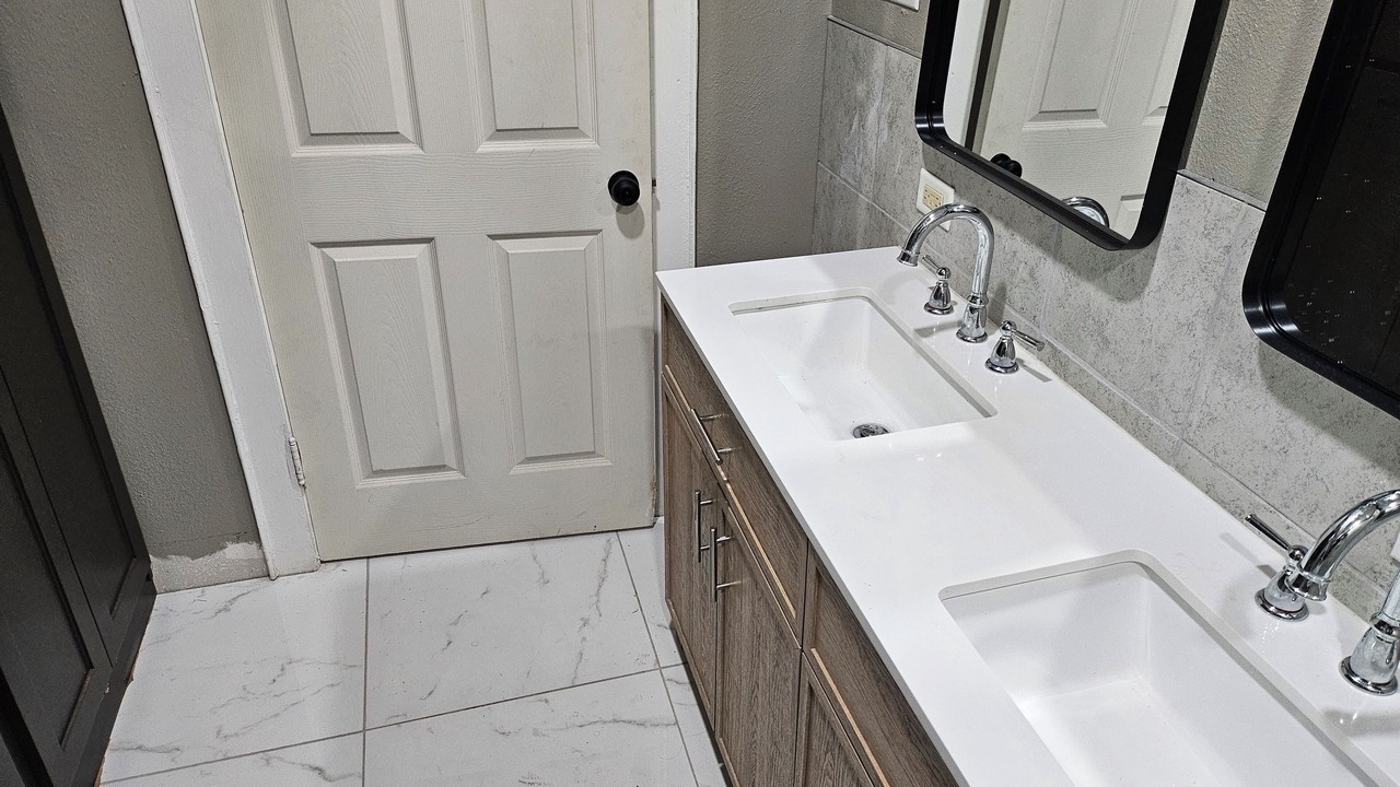 Photo of Bathroom in Cedar Crest