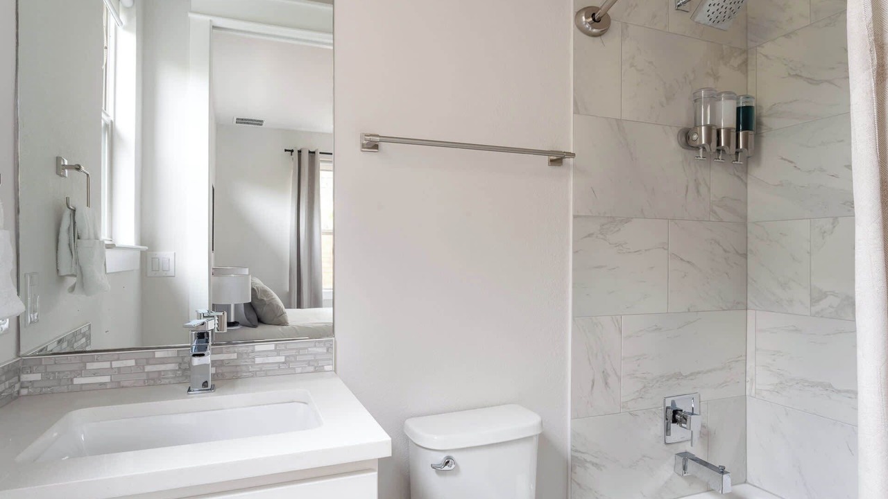 Photo of Bathroom in Rosewood