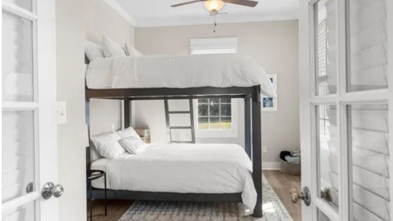 Photo of Bedroom in Cape Charles