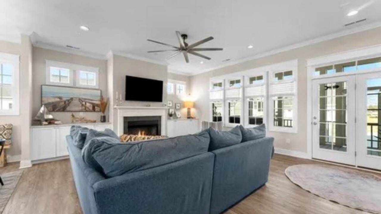 Photo of Livingroom in Cape Charles