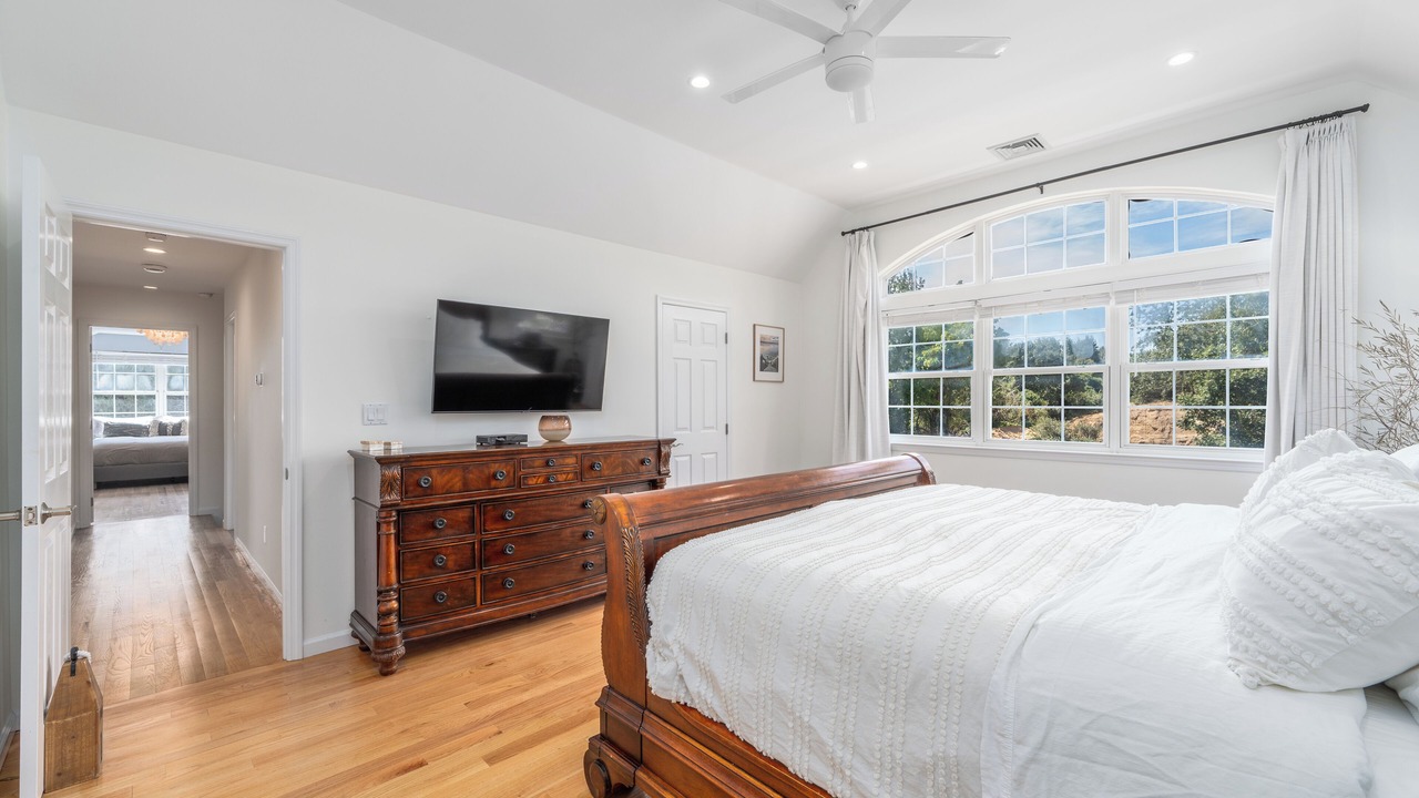 Photo of Bedroom in Southold