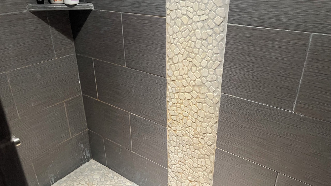 Photo of Bathroom in Vinita
