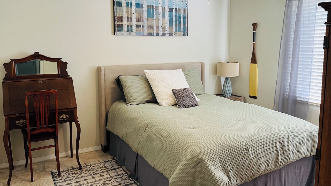 Photo of Bedroom in Vinita