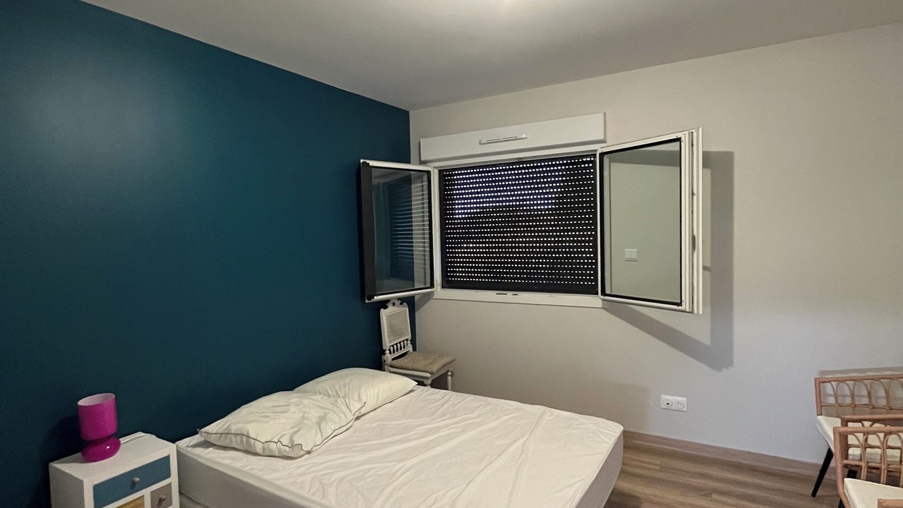 Photo of Bedroom in Saint-Genest-Lerpt