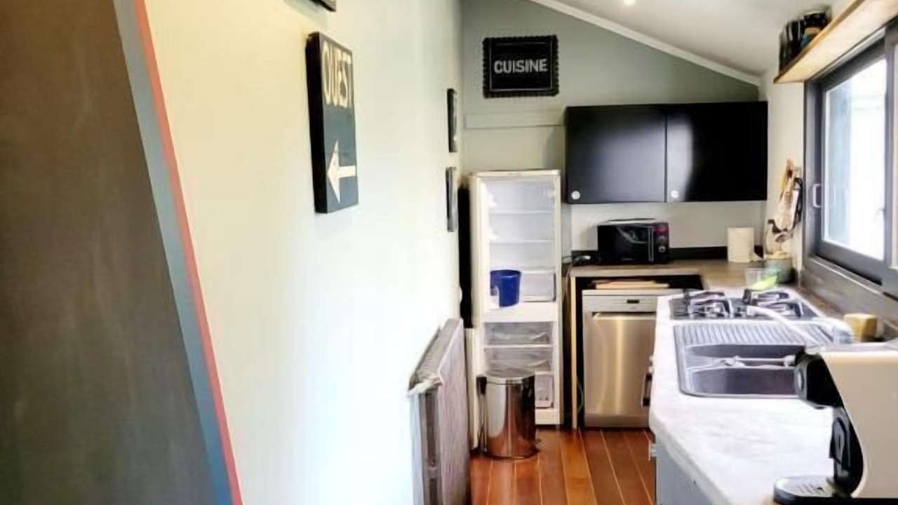 Photo of Kitchen in Richebourg - Saint-Clement