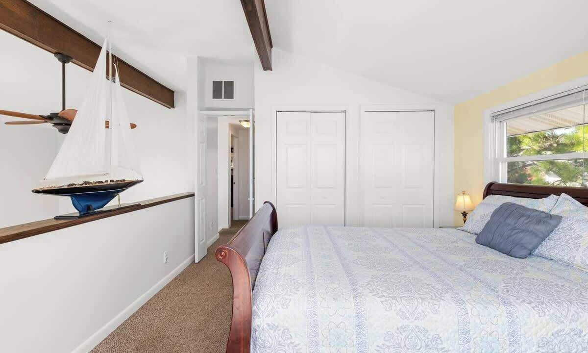 Photo of Bedroom in Ocean Pines