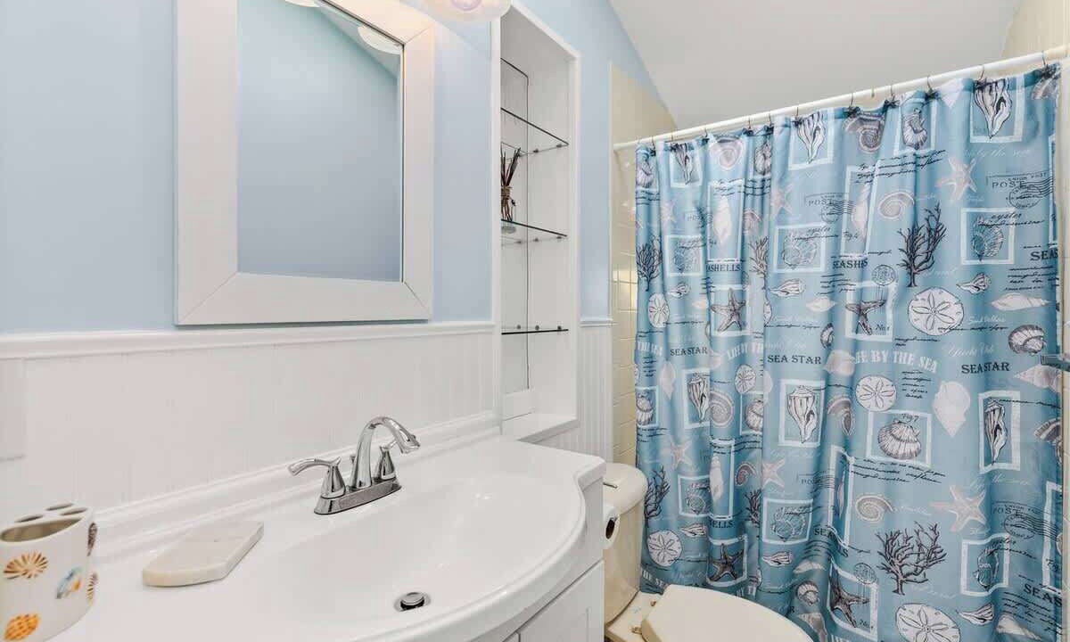 Photo of Bathroom in Ocean Pines