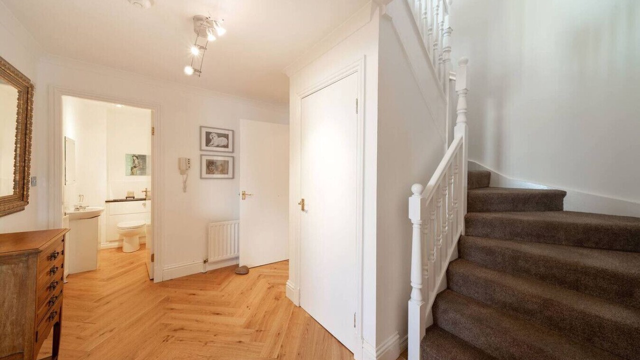 Photo of Others in Dundee