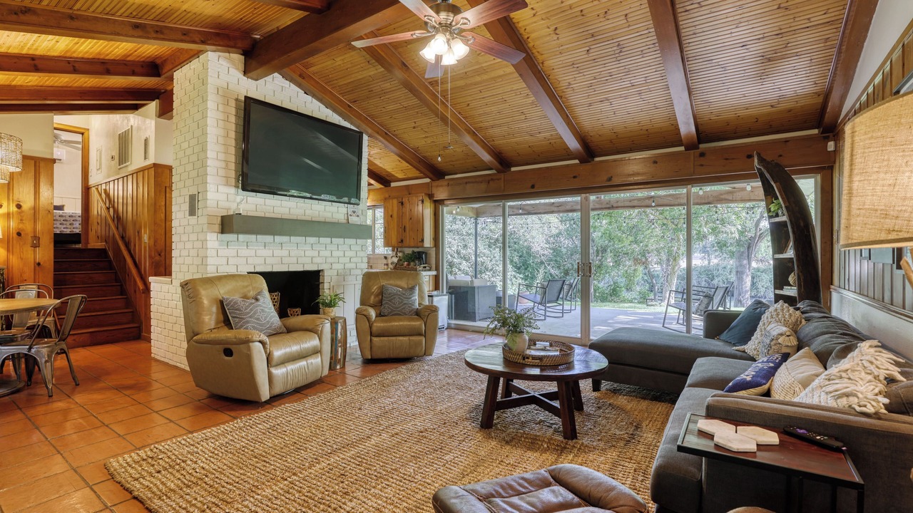 Photo of Livingroom in Seguin