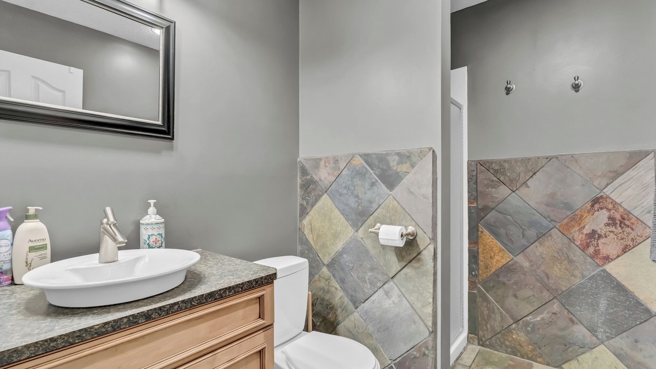Photo of Bathroom in Medicine Hat