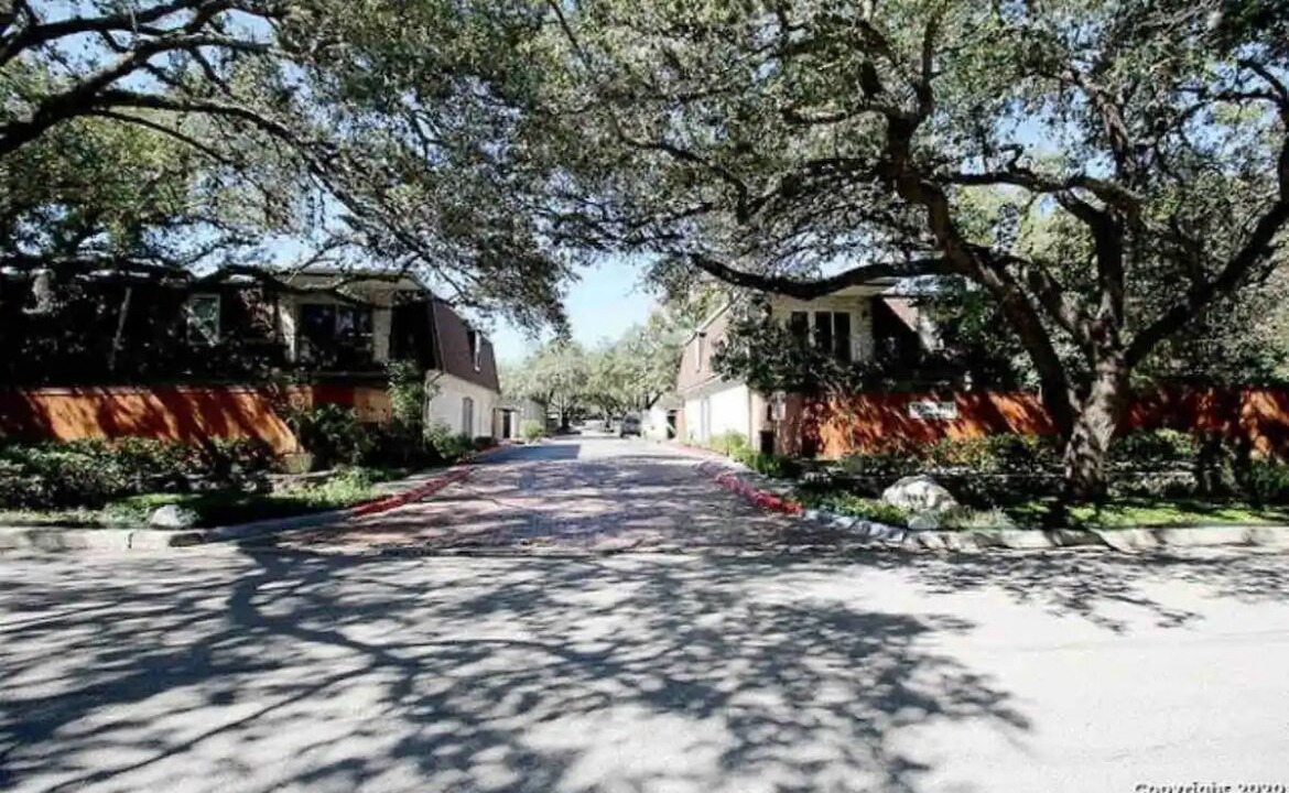 Photo of Outdoor in Olmos Park