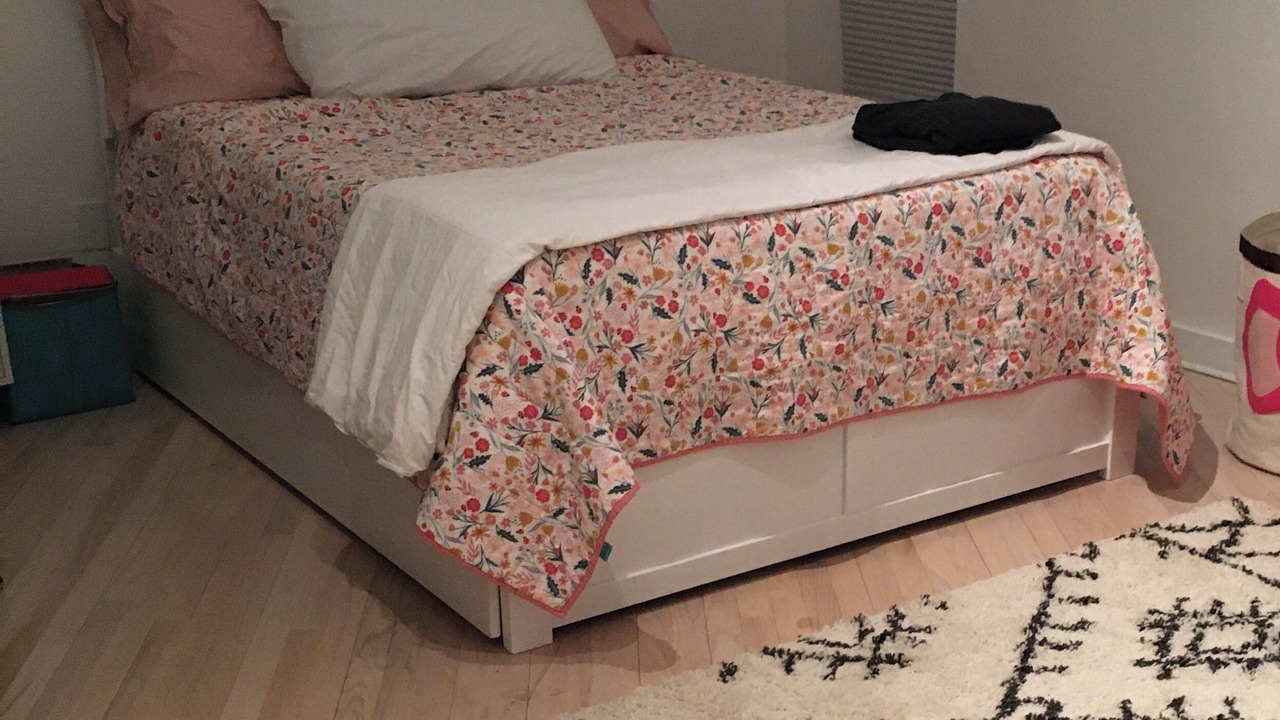 Photo of Bedroom in West Lakeview