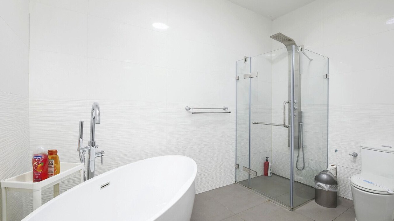 Photo of Bathroom in Griffintown