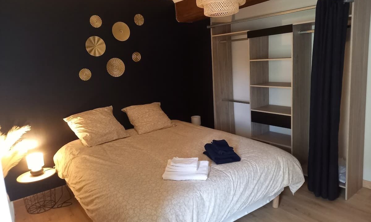 Photo of Bedroom in Foissy