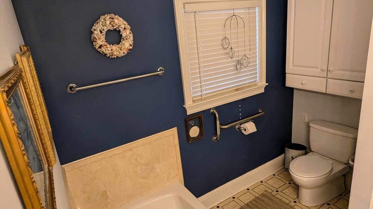 Photo of Bathroom in Saucier