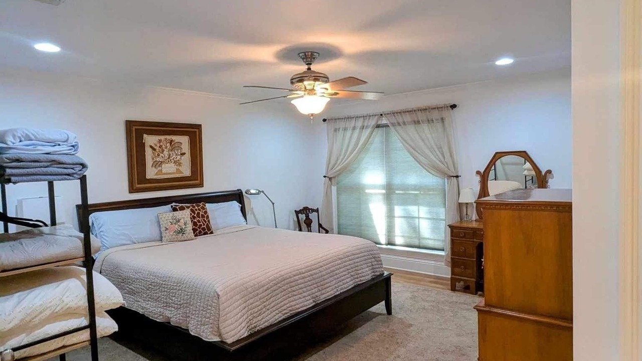 Photo of Bedroom in Saucier