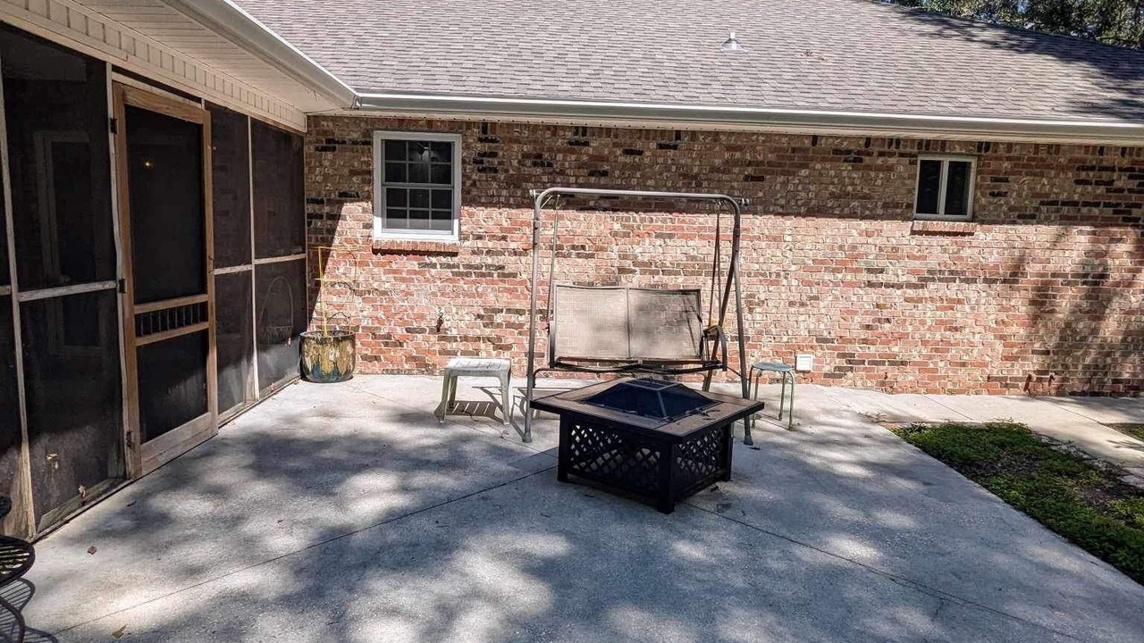 Photo of Patio Balcony in Saucier