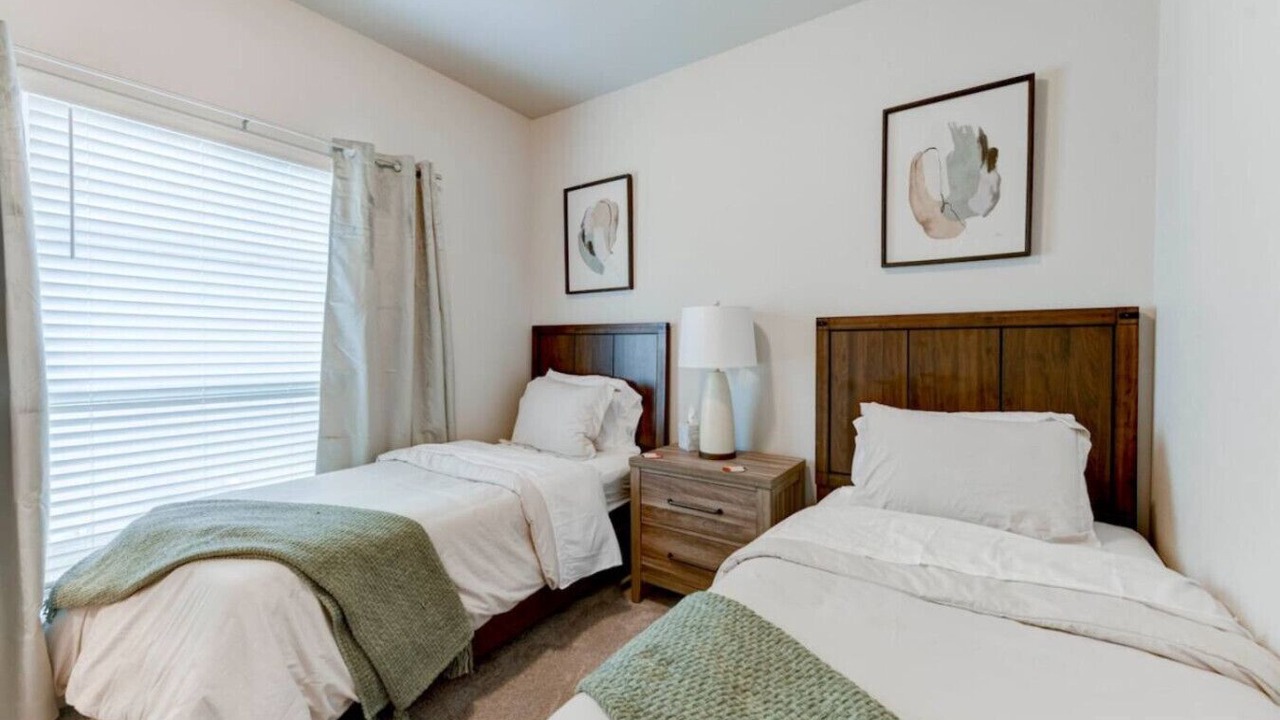 Photo of Bedroom in Troy