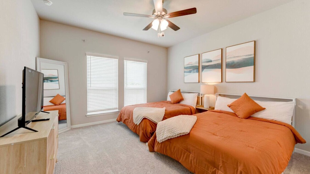 Photo of Bedroom in Troy