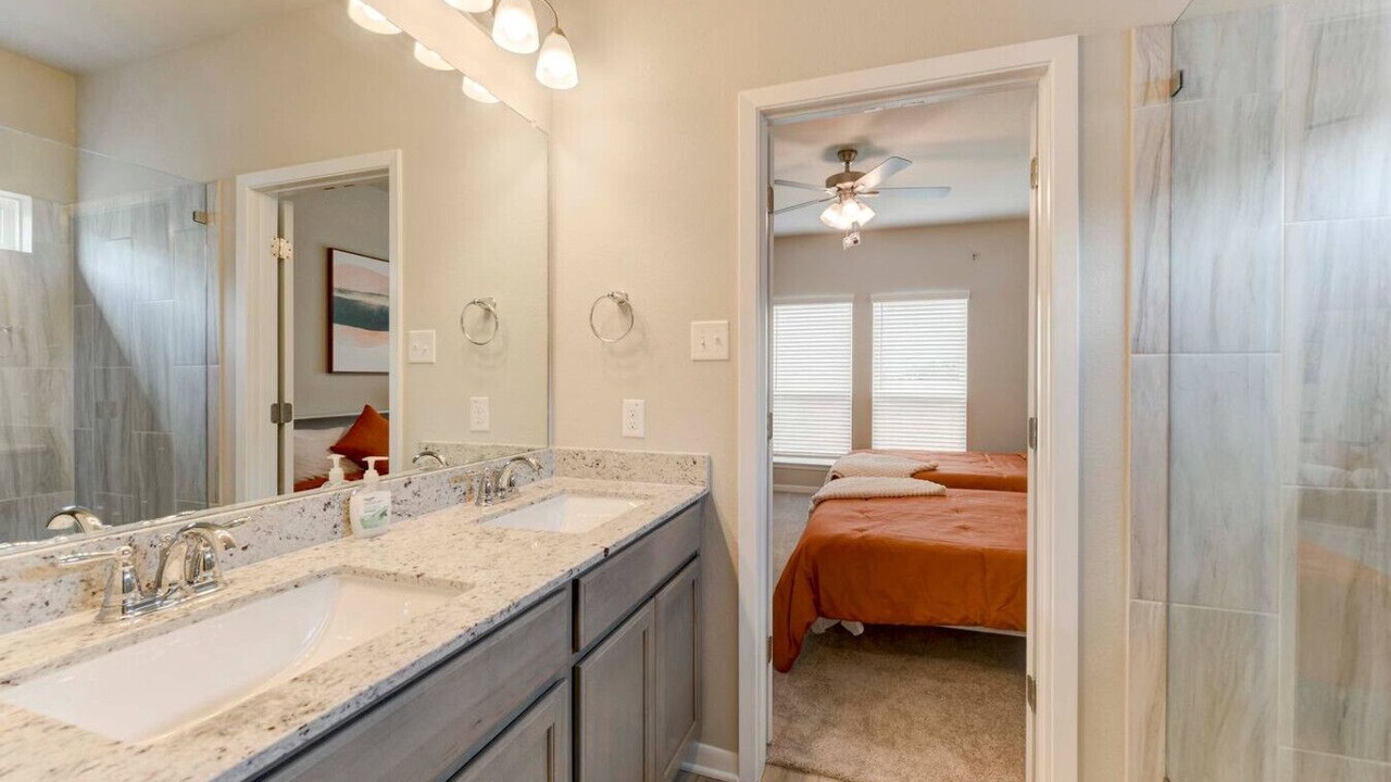 Photo of Bathroom in Troy