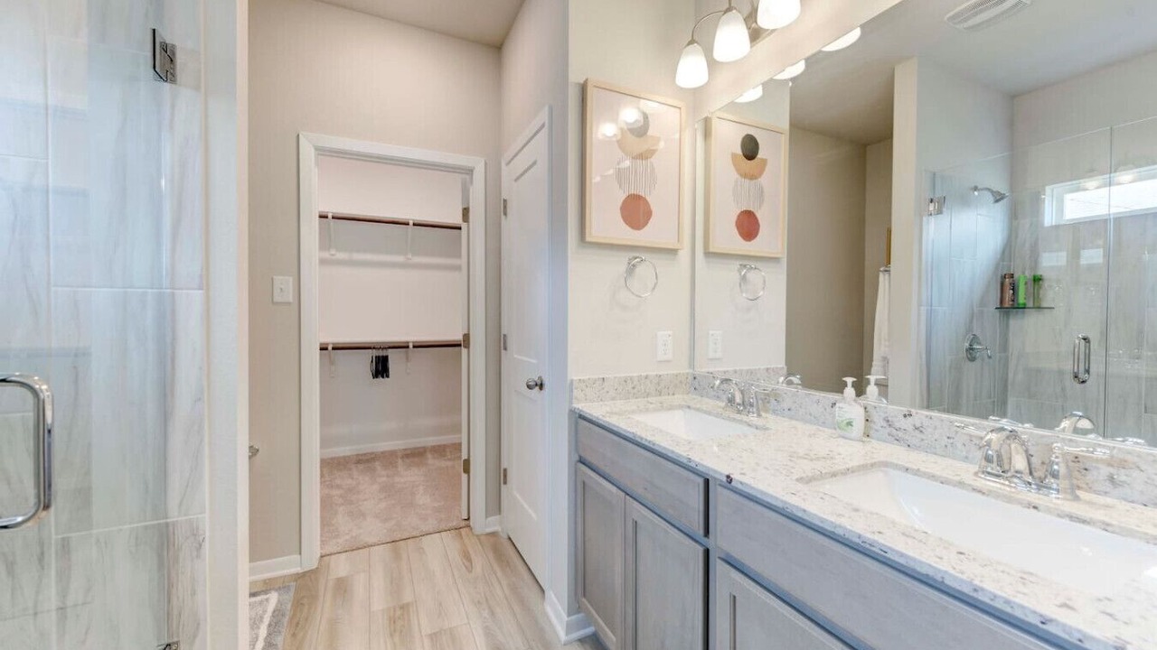 Photo of Bathroom in Troy