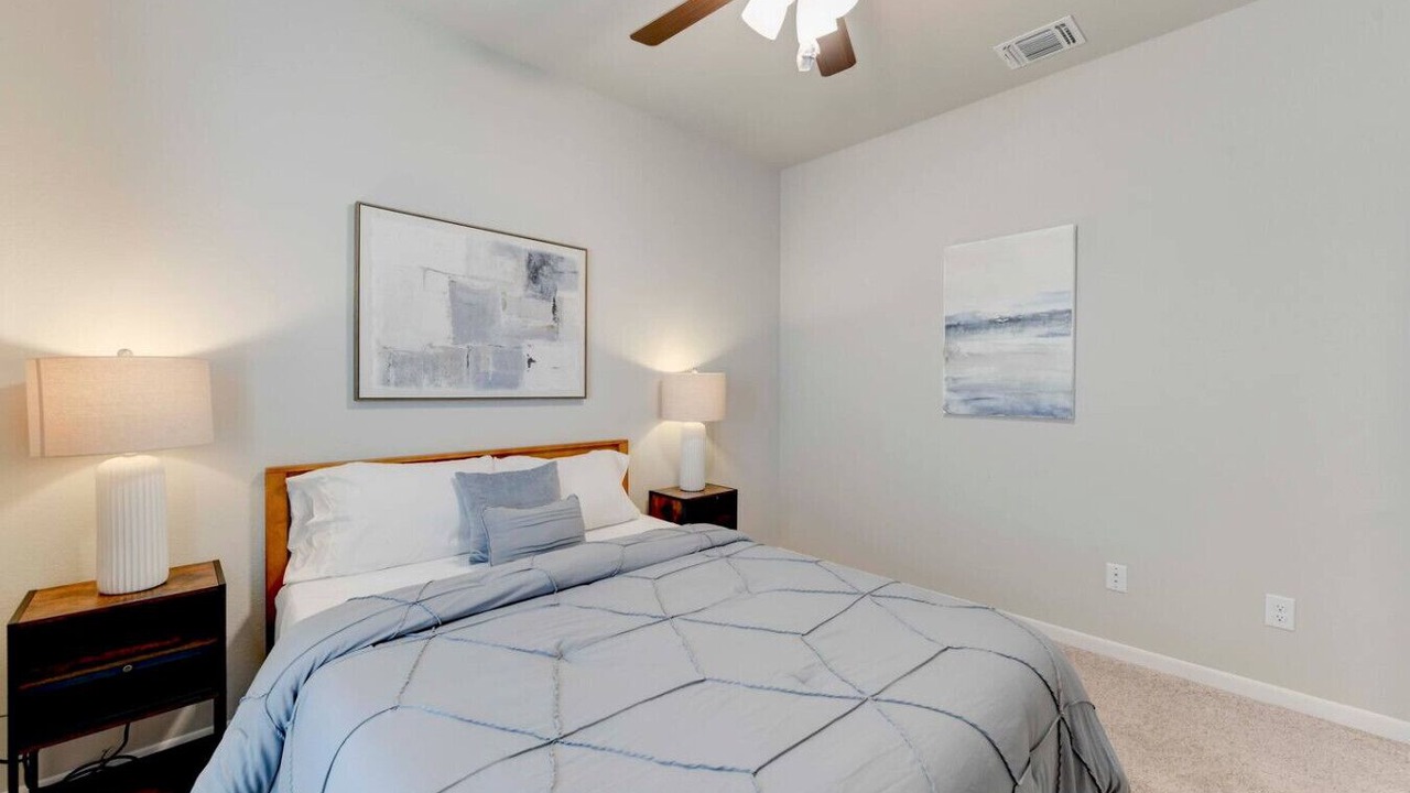 Photo of Bedroom in Troy