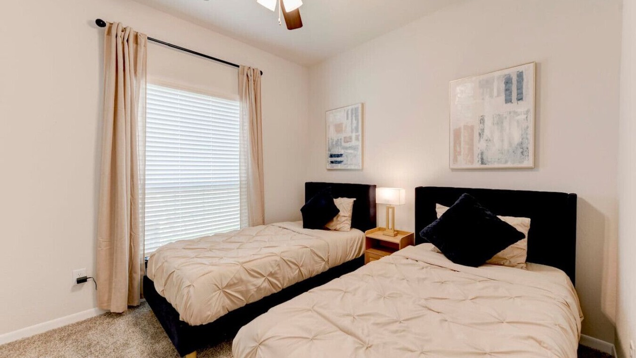 Photo of Bedroom in Troy