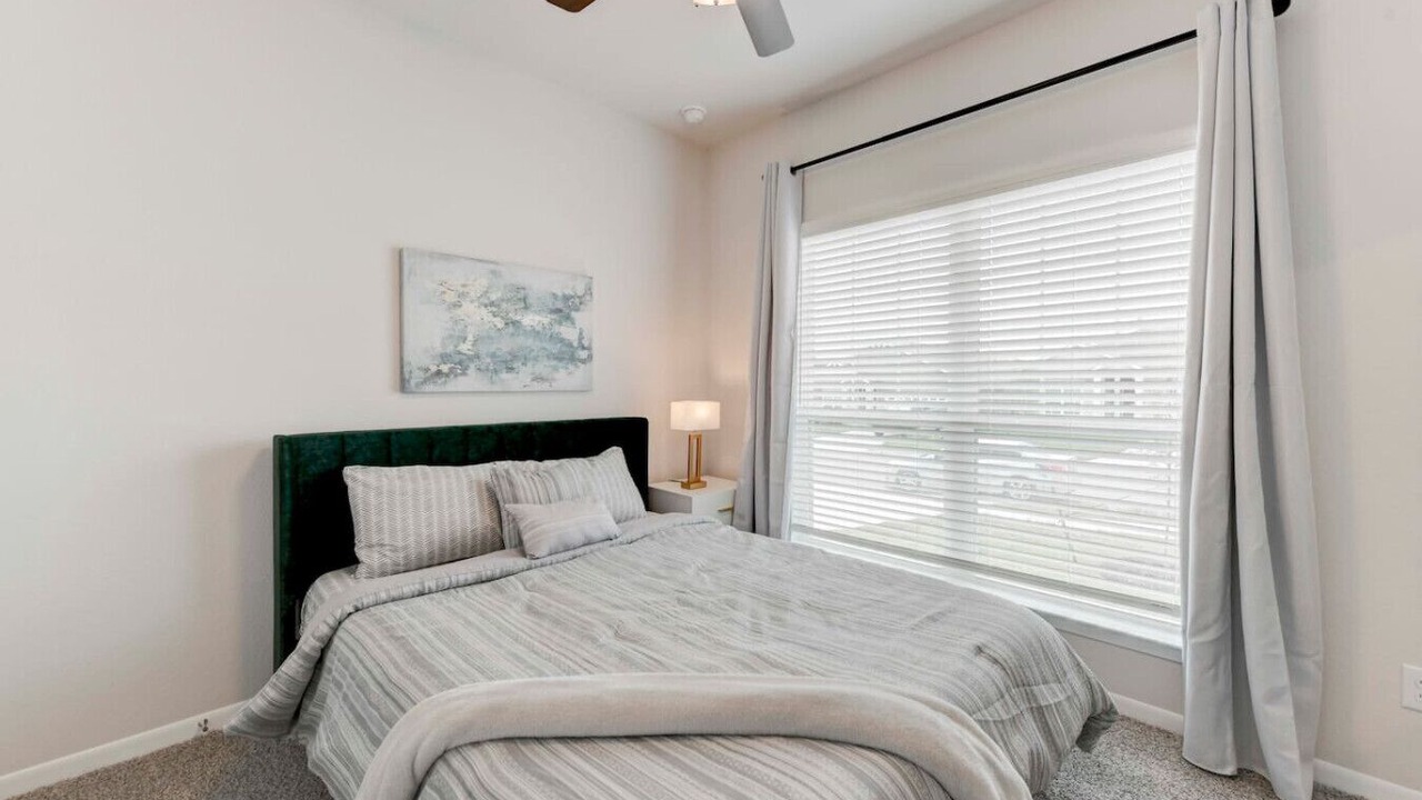 Photo of Bedroom in Troy