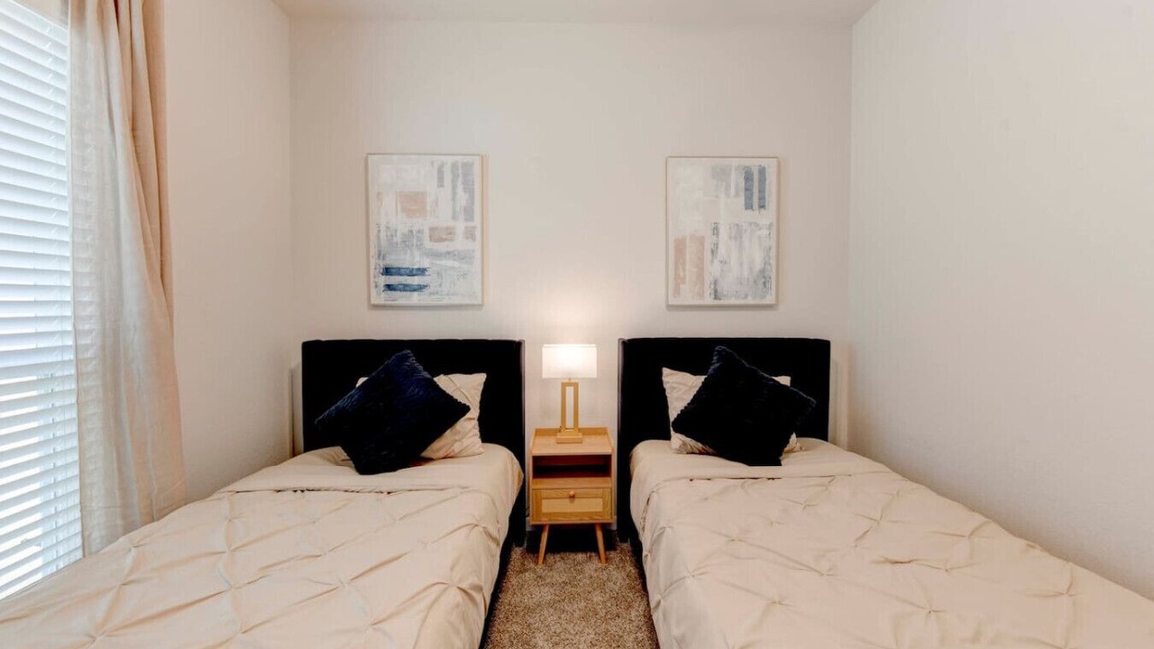 Photo of Bedroom in Troy