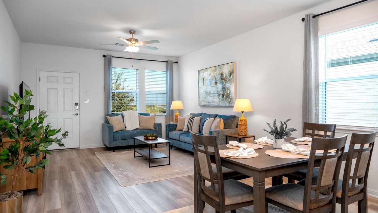 Photo of Livingroom in Hutto