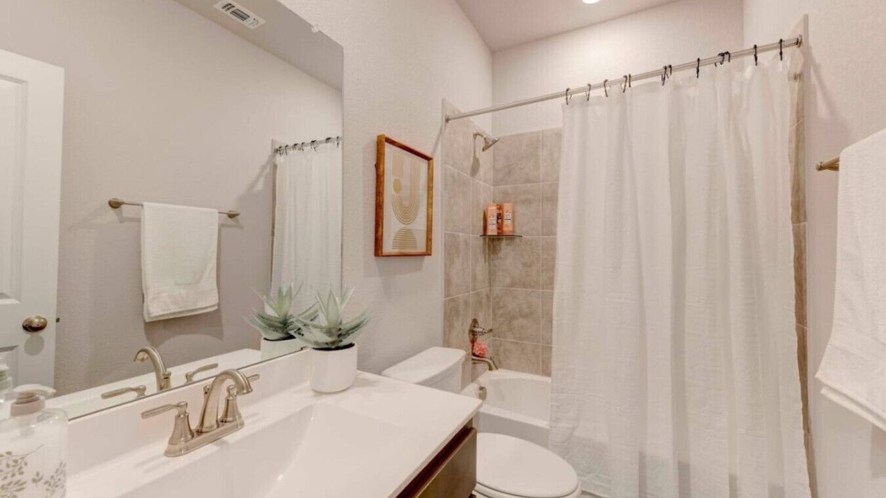 Photo of Bathroom in Hutto