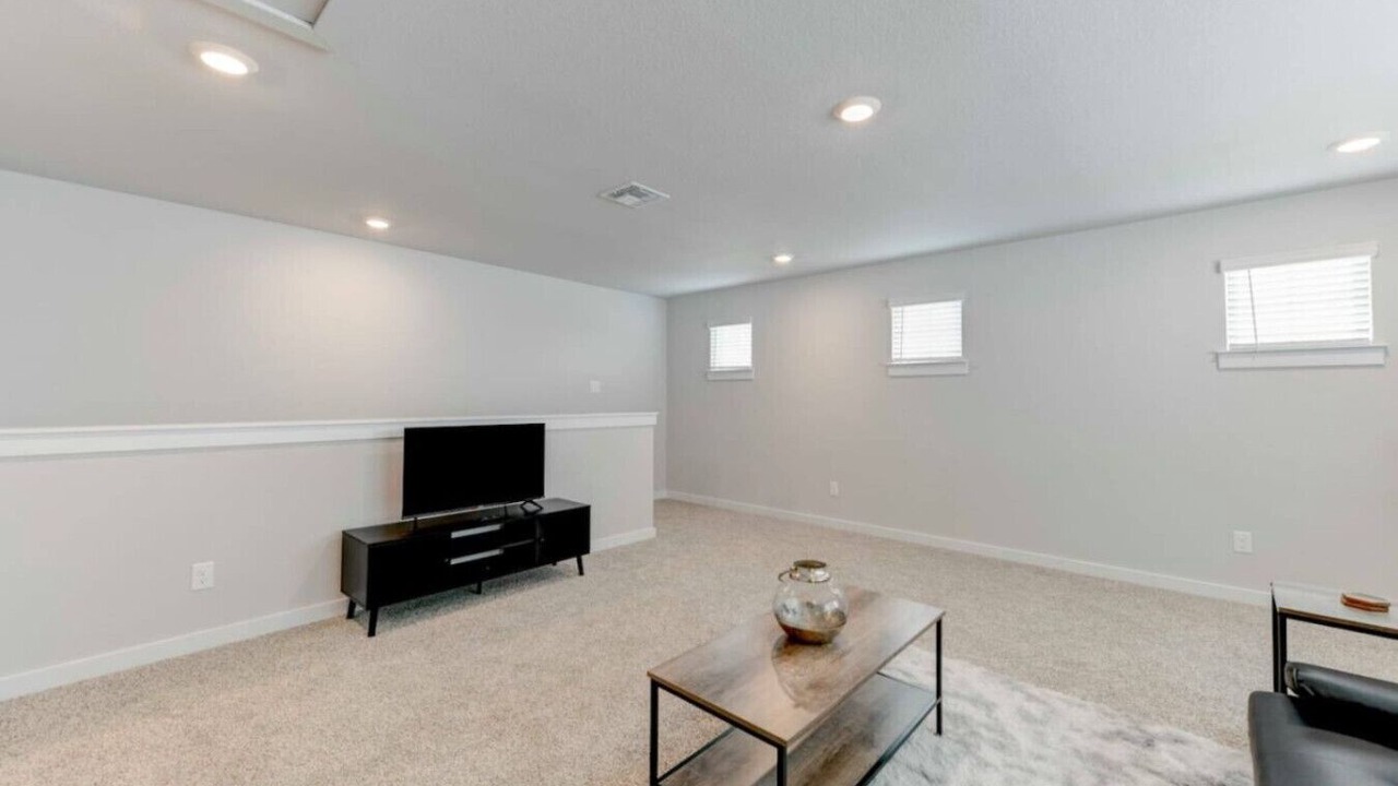 Photo of Livingroom in Hutto