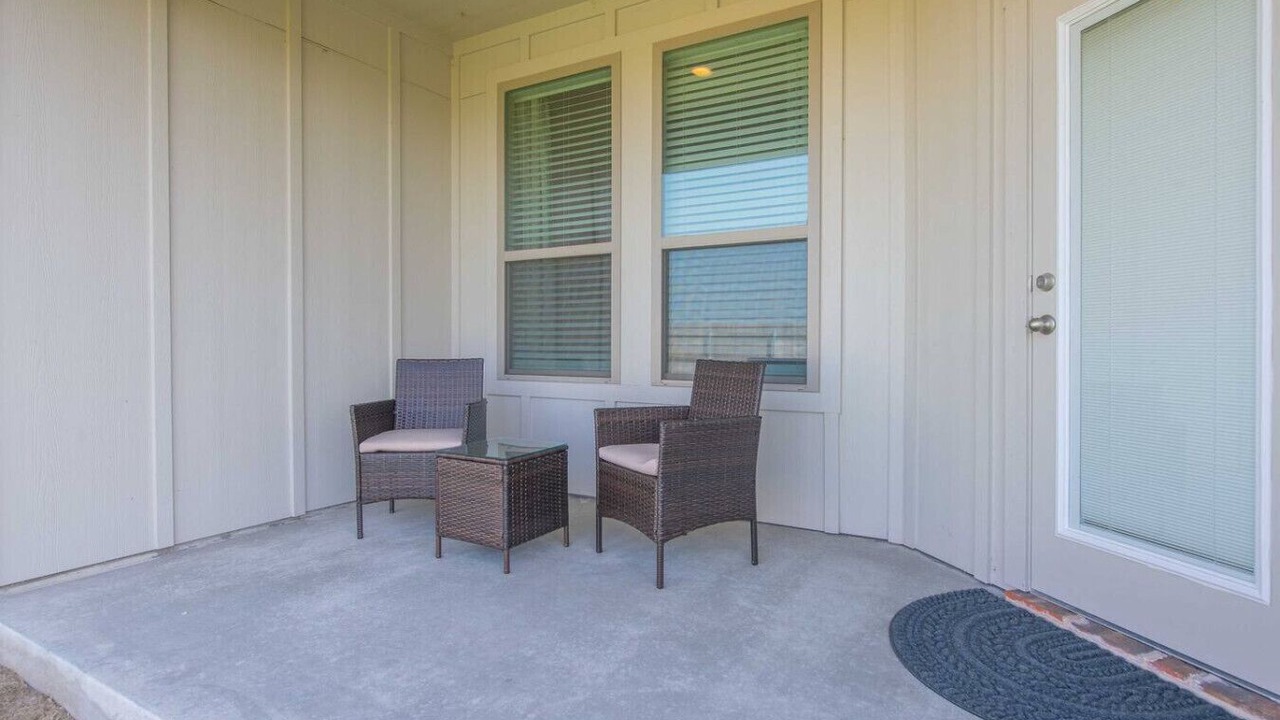 Photo of Patio Balcony in Jarrell