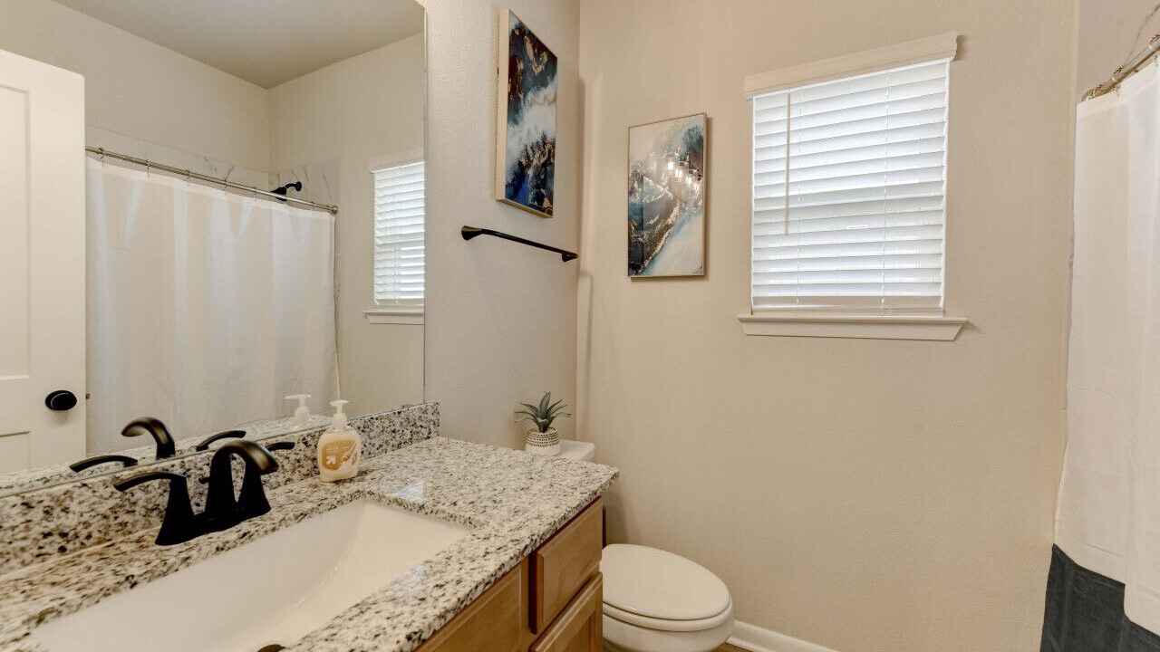 Photo of Bathroom in Hutto