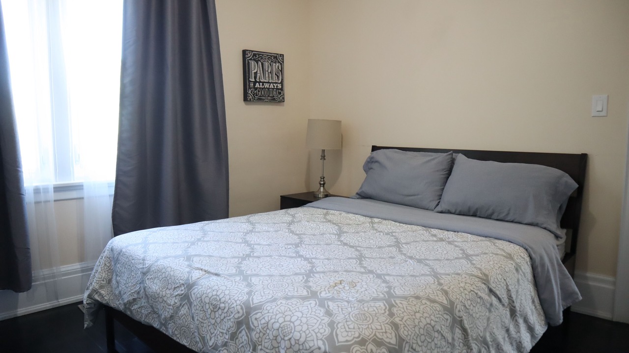 Photo of Bedroom in Niagara Falls