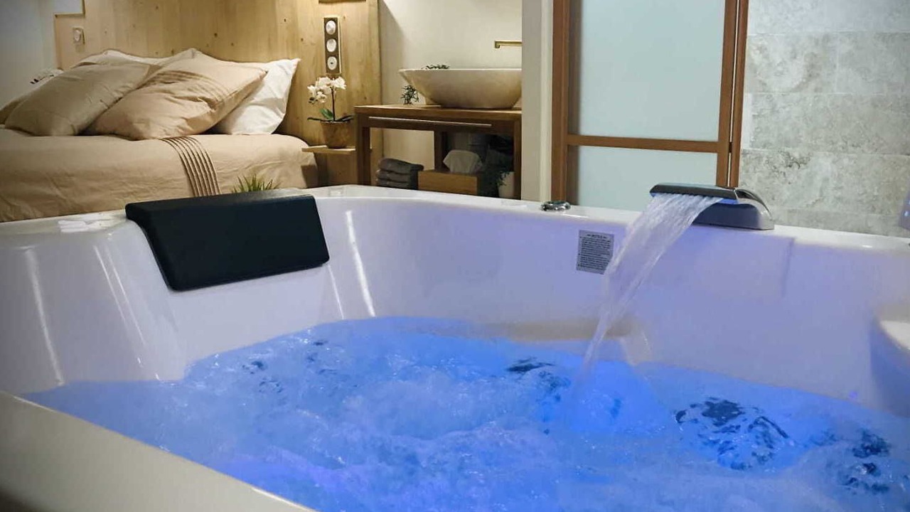 Photo of Bedroom in Cogny