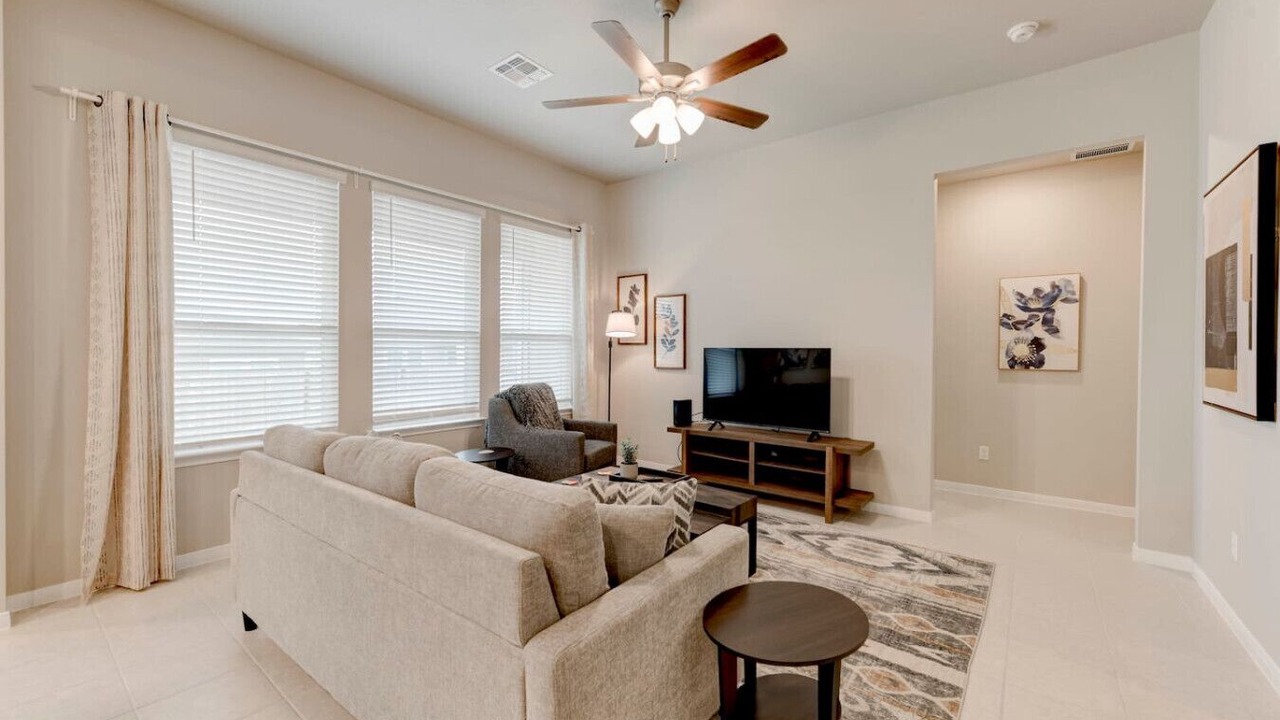 Photo of Livingroom in Troy