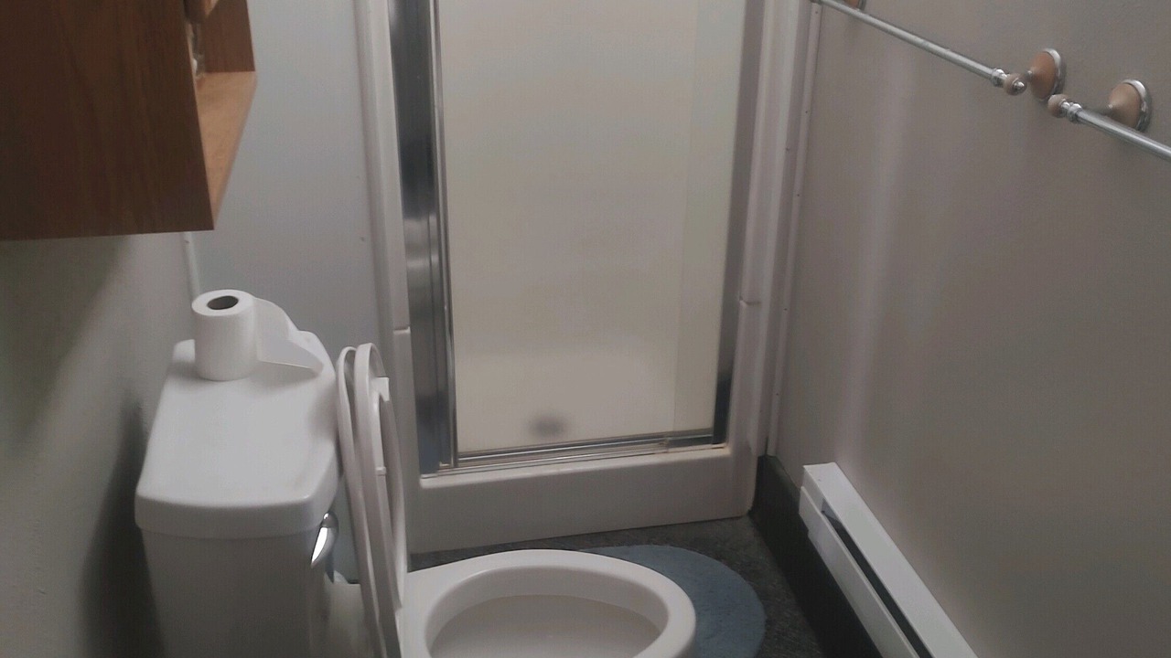 Photo of Bathroom in Garfield