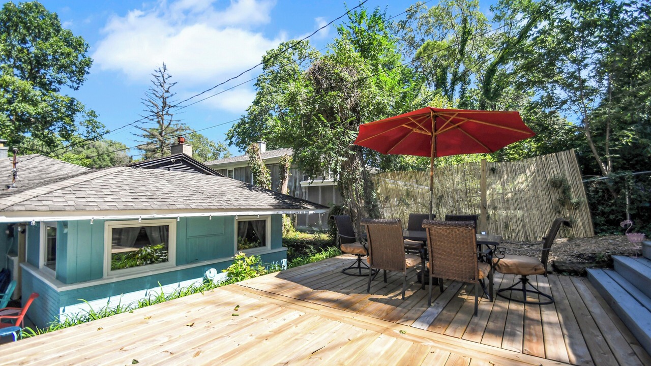 Photo of Patio Balcony in Miller Beach