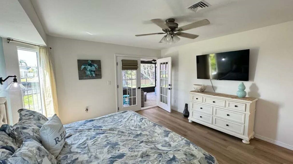 Photo of Bedroom in Gulf Cove
