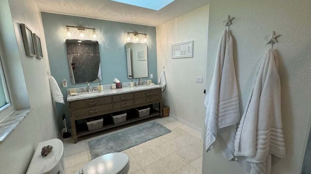 Photo of Bathroom in Gulf Cove