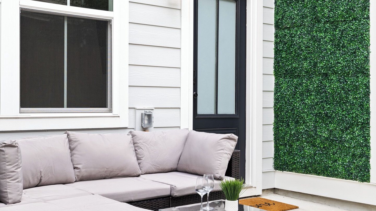 Photo of Patio Balcony in Northeast Raleigh