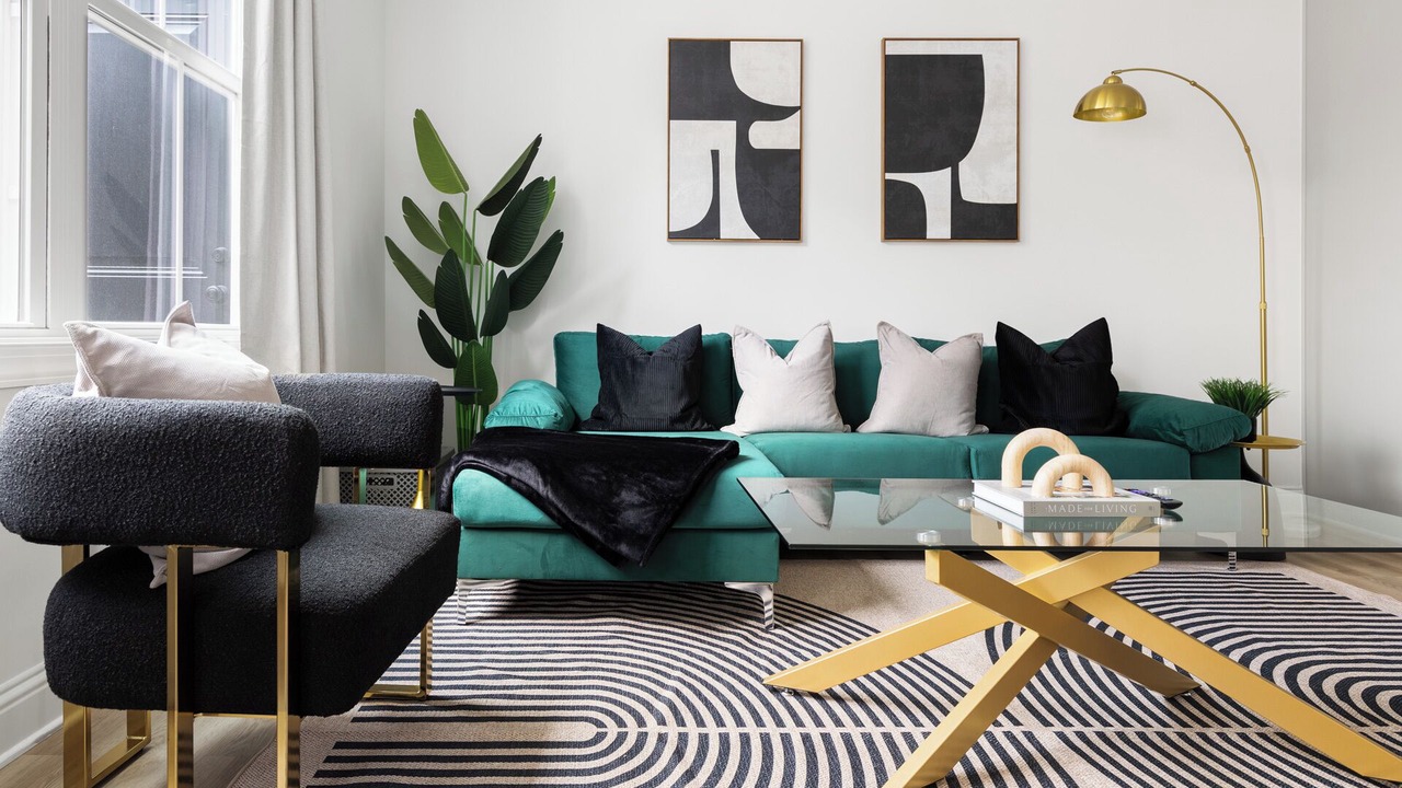 Photo of Livingroom in Northeast Raleigh